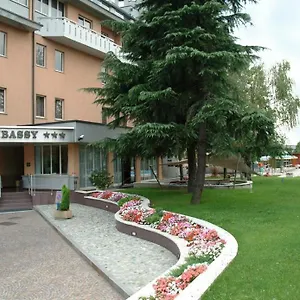 Embassy *** Перо